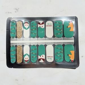 5 for $20 Nail Wraps- Santas Fairytale